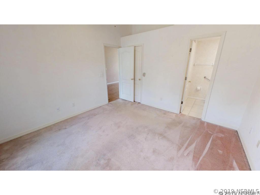 2928 Willow Oak Dr., Edgewater, FL 32132