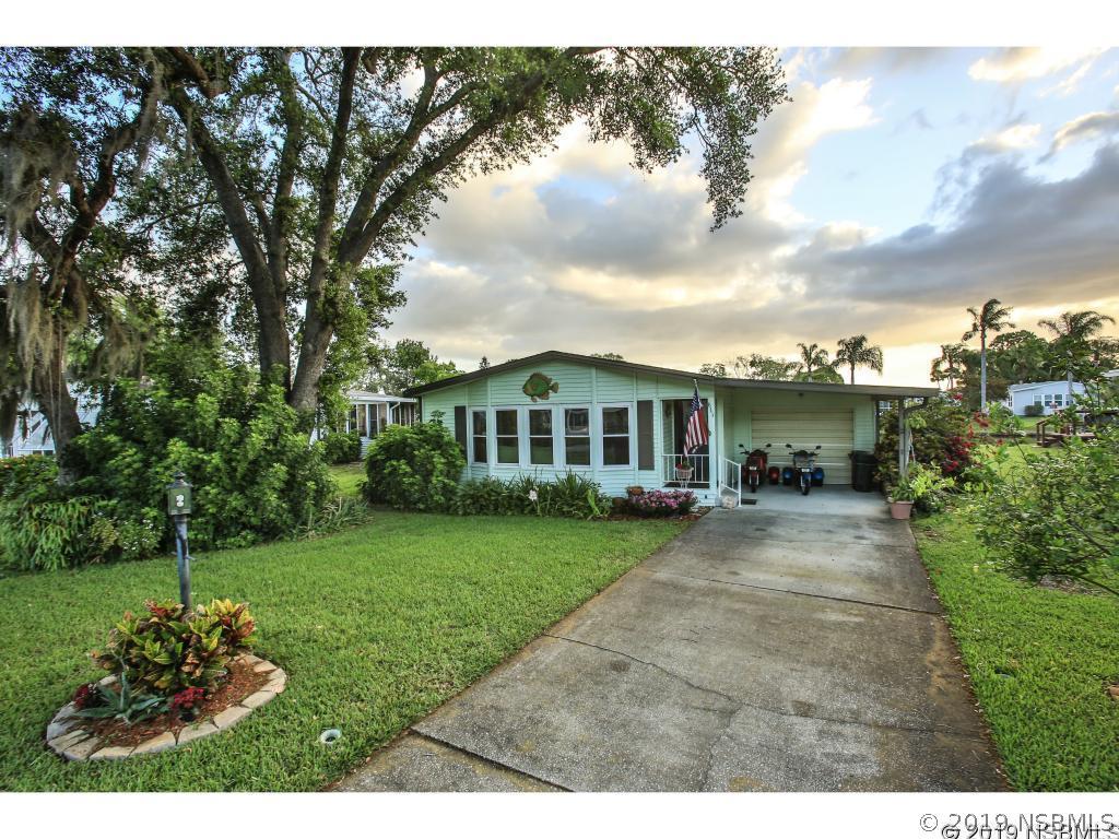 611 Starboard Ave., Edgewater, FL 32141