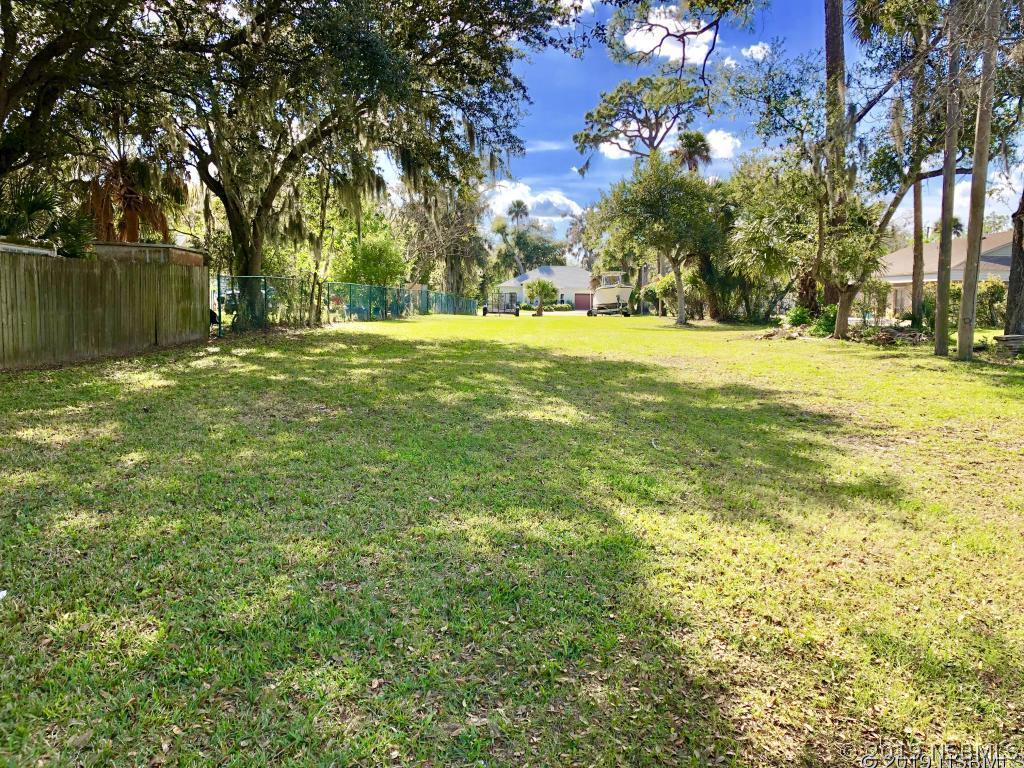 504 N Ridgewood Ave., Edgewater, FL 32132