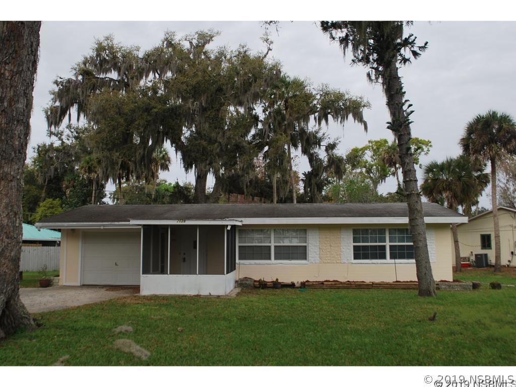 2028 Needle Palm Dr., Edgewater, FL 32141