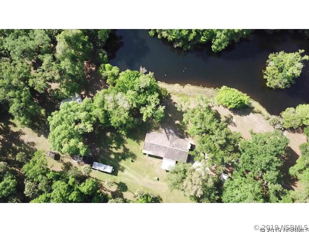 2537 Danny St., Edgewater, FL 32141