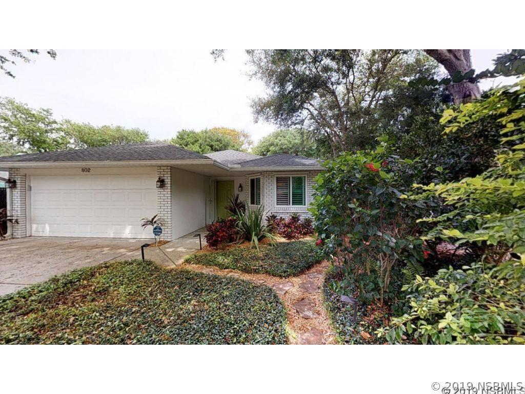 802 E 22nd Ave., New Smyrna Beach, FL 32169