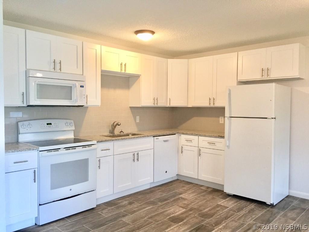3404 Juniper Dr., Edgewater, FL 32141