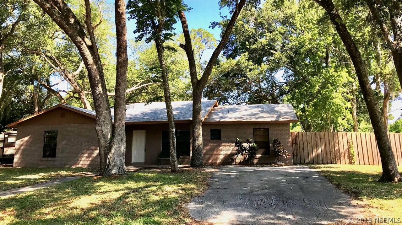 3331 Silver Palm Dr., Edgewater, FL 32141