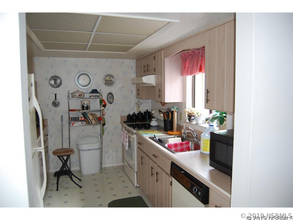 501 Cardinal Dr., Edgewater, FL 32141