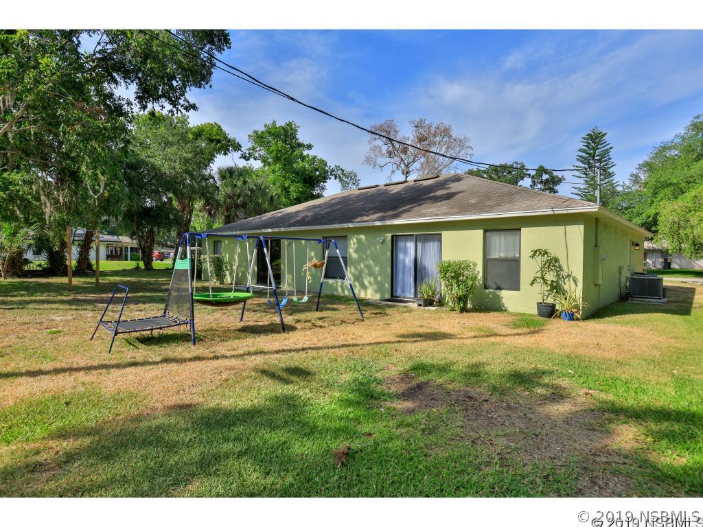 2204 Kumquat Dr., Edgewater, FL 32141