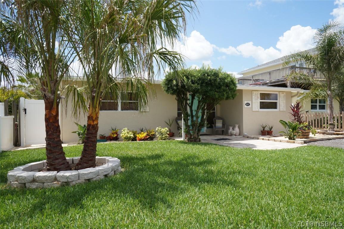 835 E 25th Ave., New Smyrna Beach, FL 32169