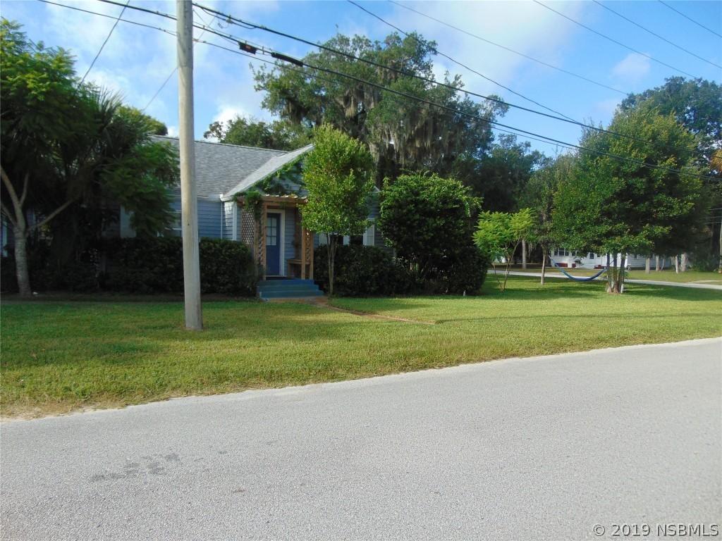304 3rd St., New Smyrna Beach, FL 32168