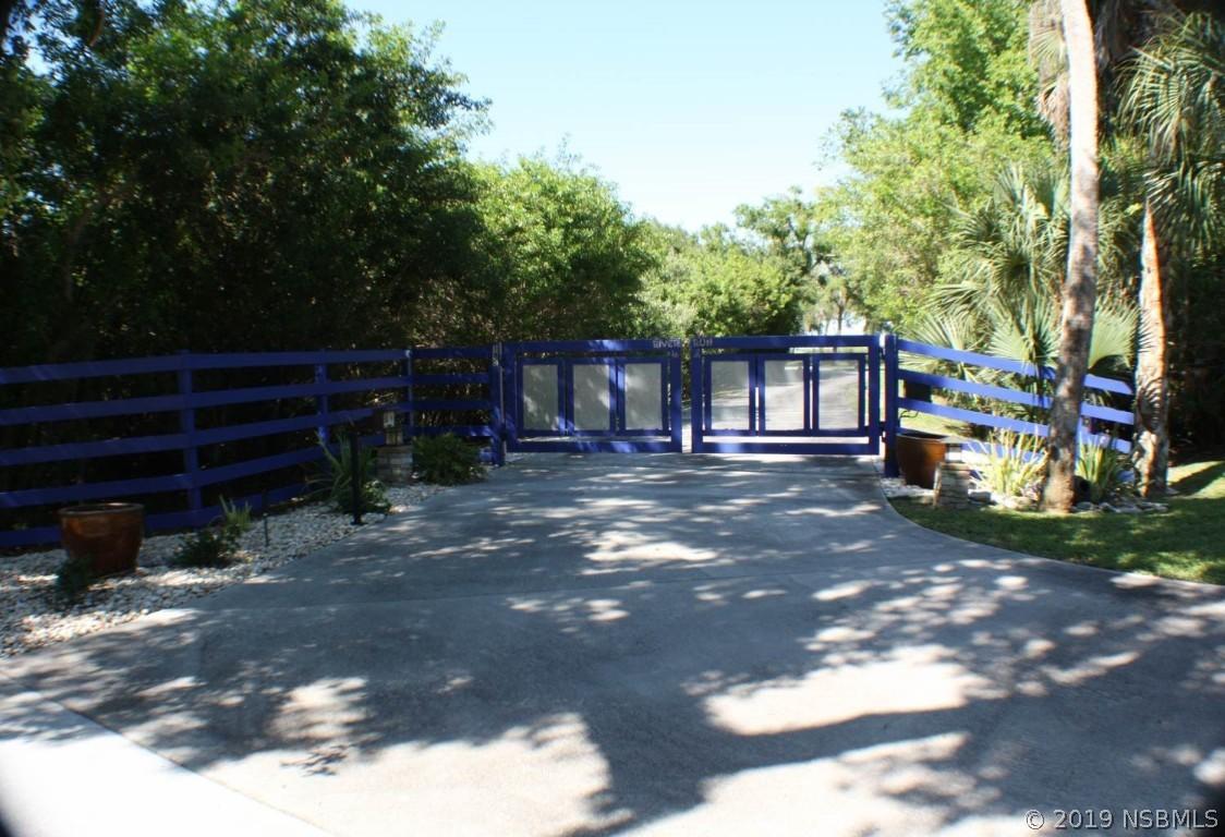 185 Godfrey Rd., Edgewater, FL 32141