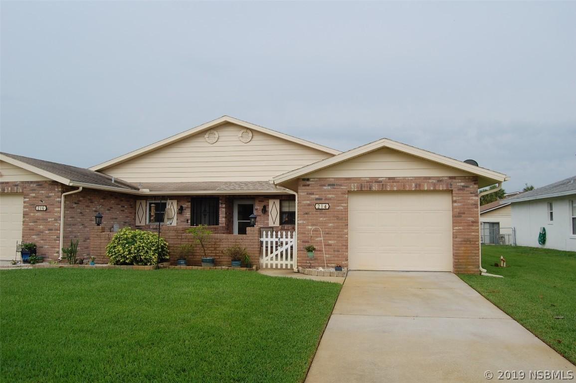 214 Shangri La Cir., Edgewater, FL 32132