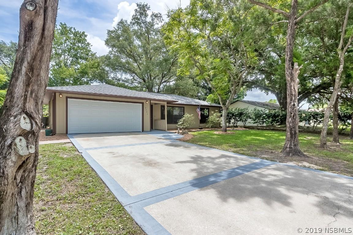 1621 Victory Palm Dr., Edgewater, FL 32132