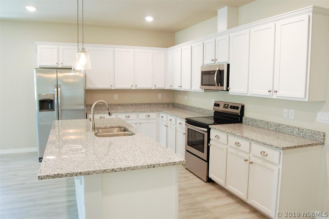 1903 Sabal Palm Dr., Edgewater, FL 32141