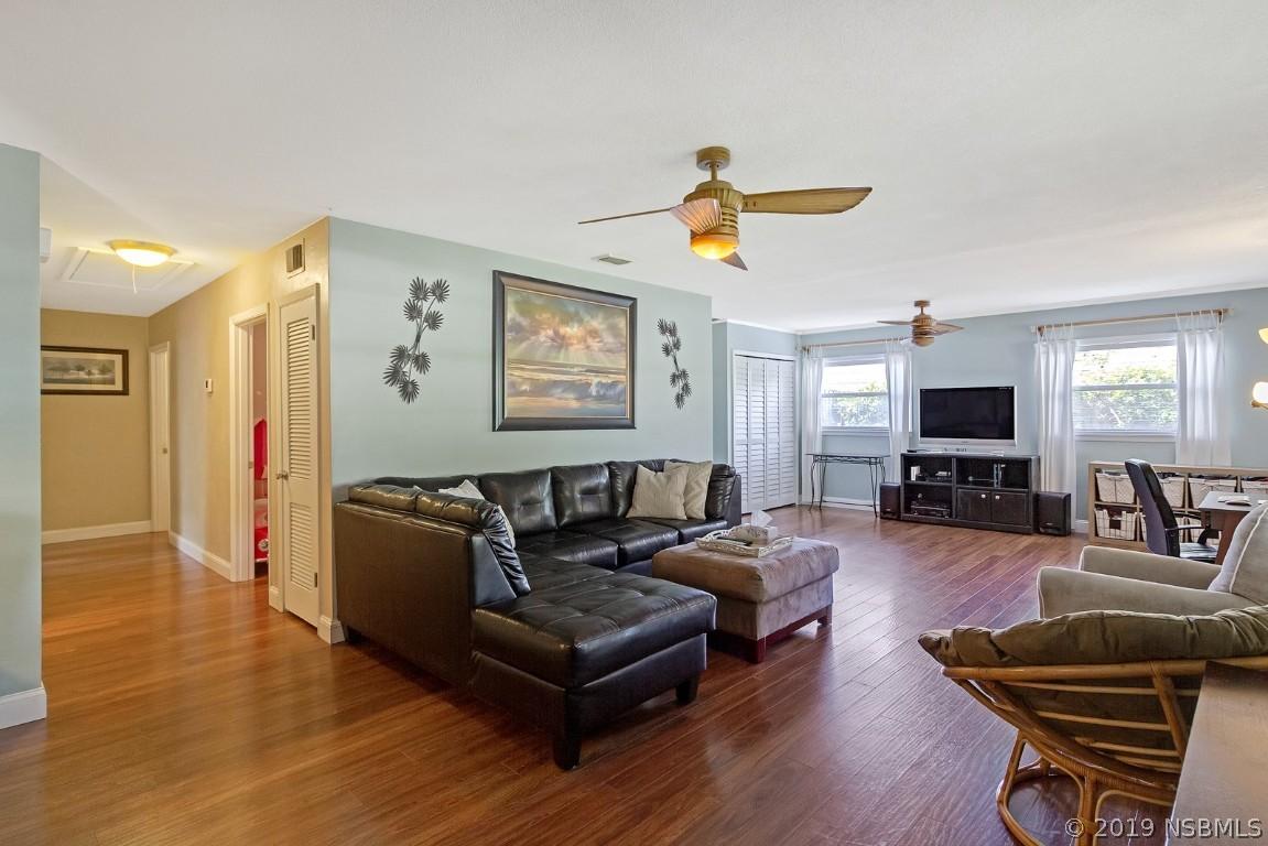 575 Patricia Dr., New Smyrna Beach, FL 32168