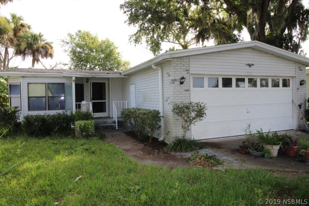 717 Navigators Way, Edgewater, FL 32141