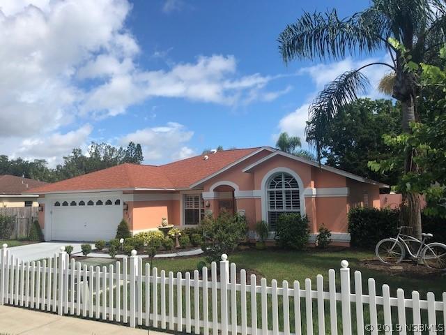 427 Sandpiper Ct., Edgewater, FL 32141