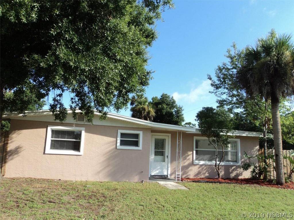 705 Eleanore Ave., New Smyrna Beach, FL 32168