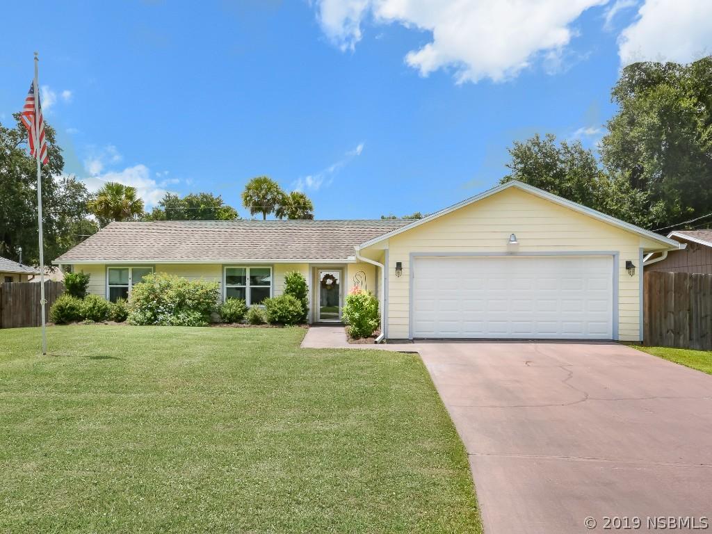 1720 Needle Palm Dr., Edgewater, FL 32132