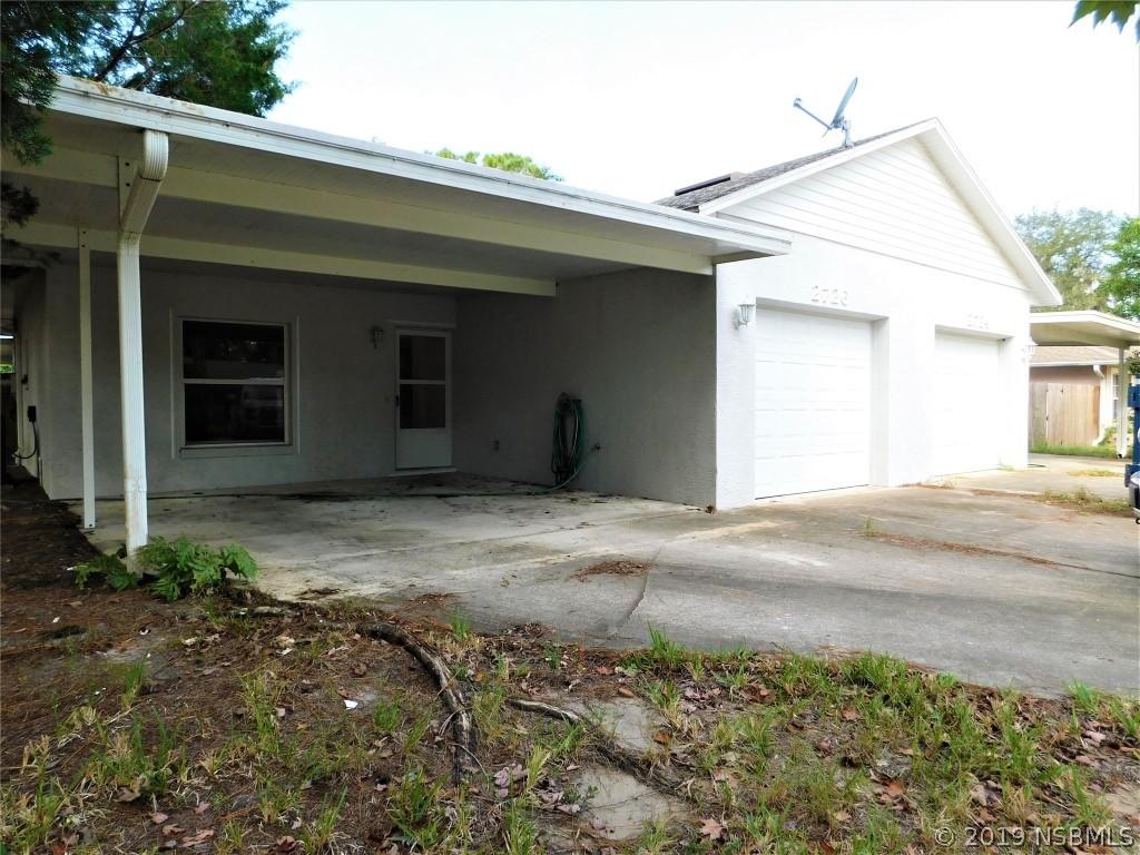2726 India Palm Dr., Edgewater, FL 32141