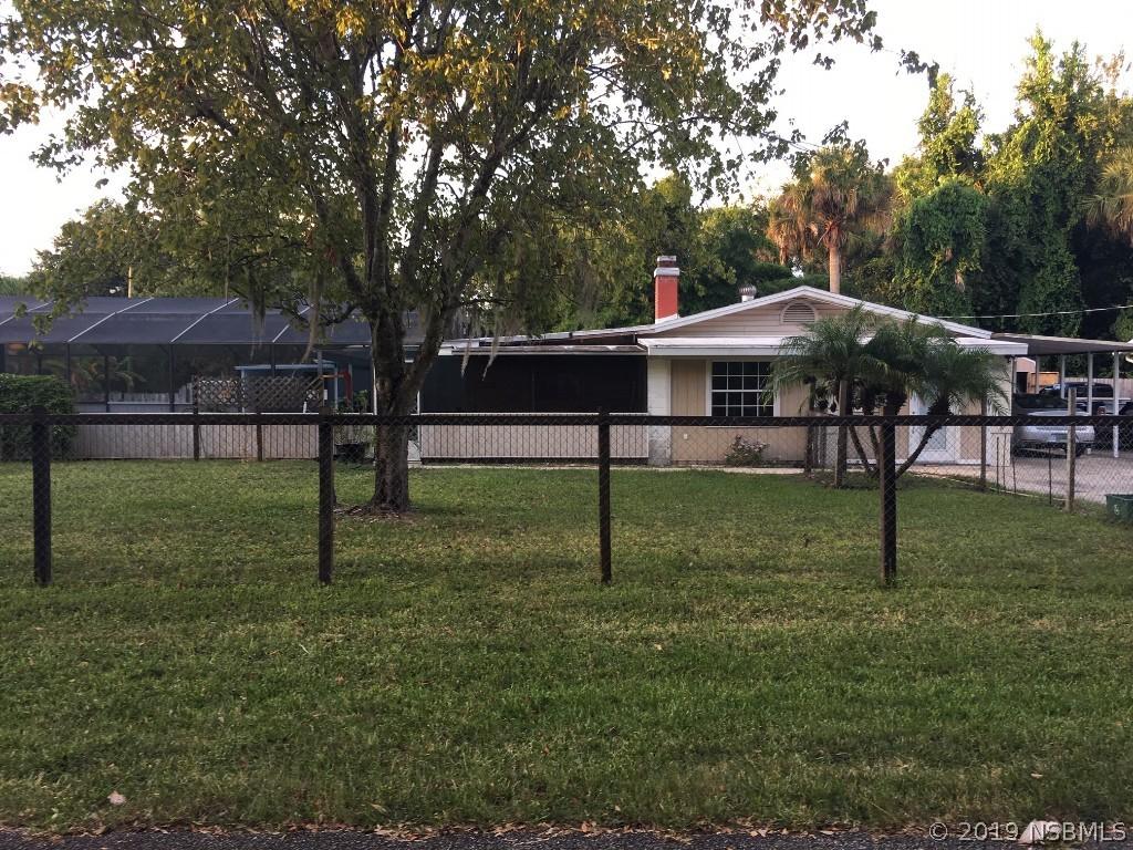1305 Woodland Ave., New Smyrna Beach, FL 32168