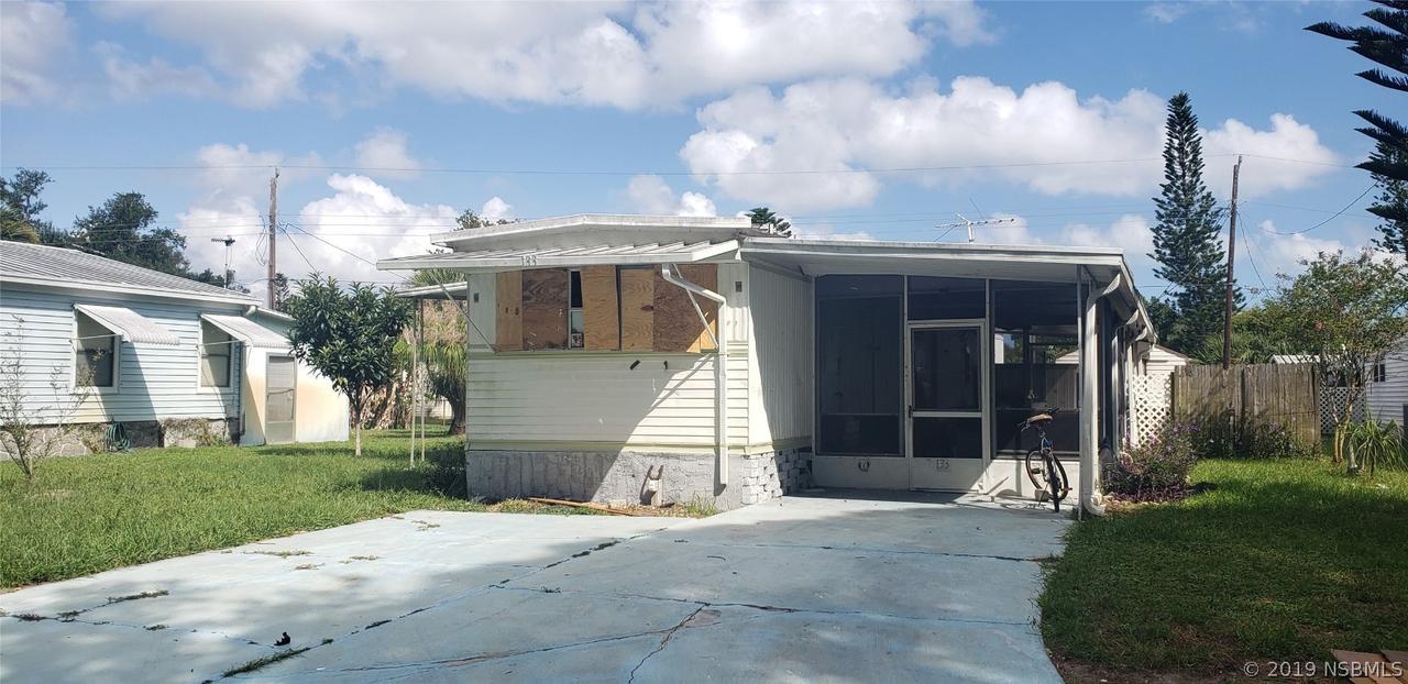 133 Oak St., Edgewater, FL 32141