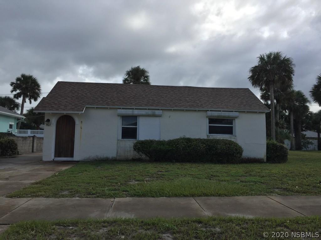 307 Crawford Rd., New Smyrna Beach, FL 32169