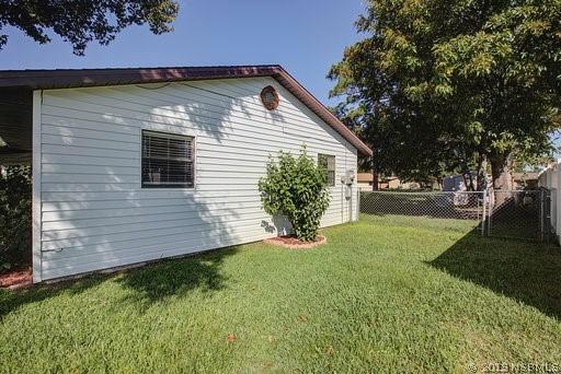 515 Wildwood Dr., Edgewater, FL 32132