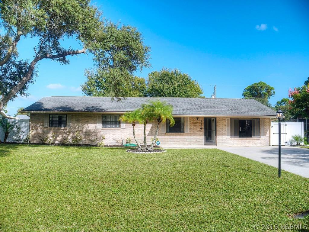 1319 Victory Palm Dr., Edgewater, FL 32132