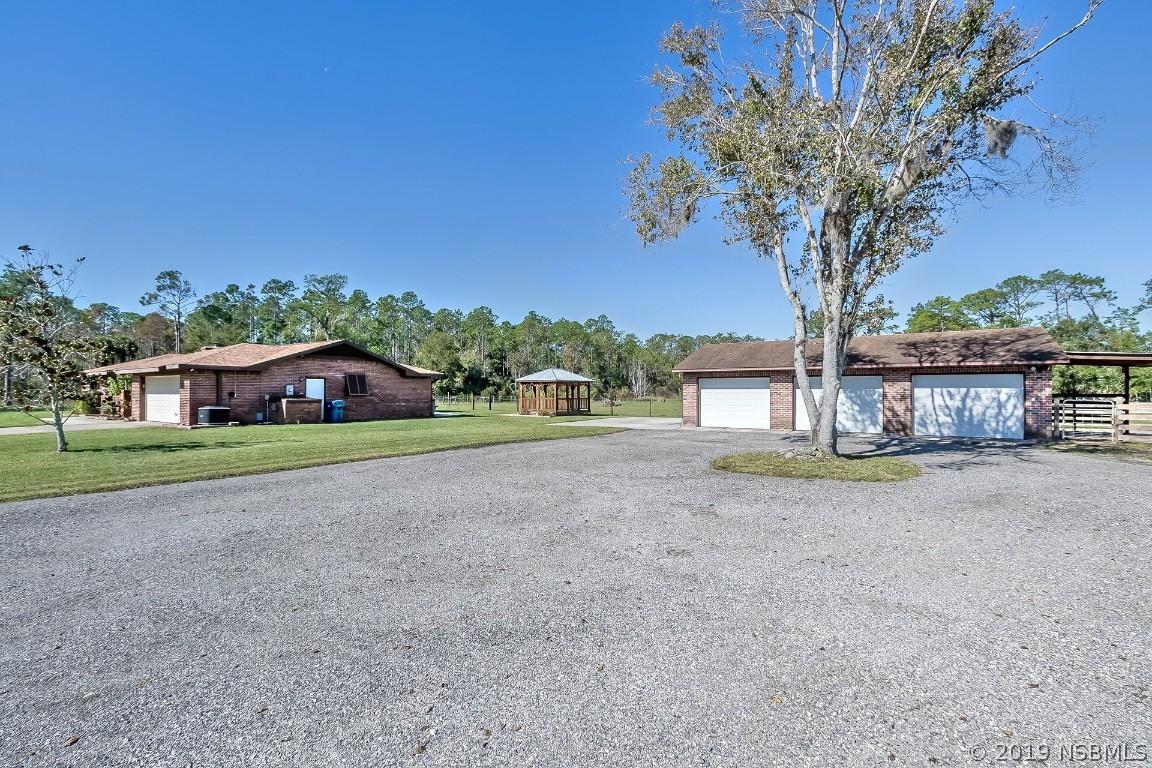 2537 Glenhaven St., New Smyrna Beach, FL 32168