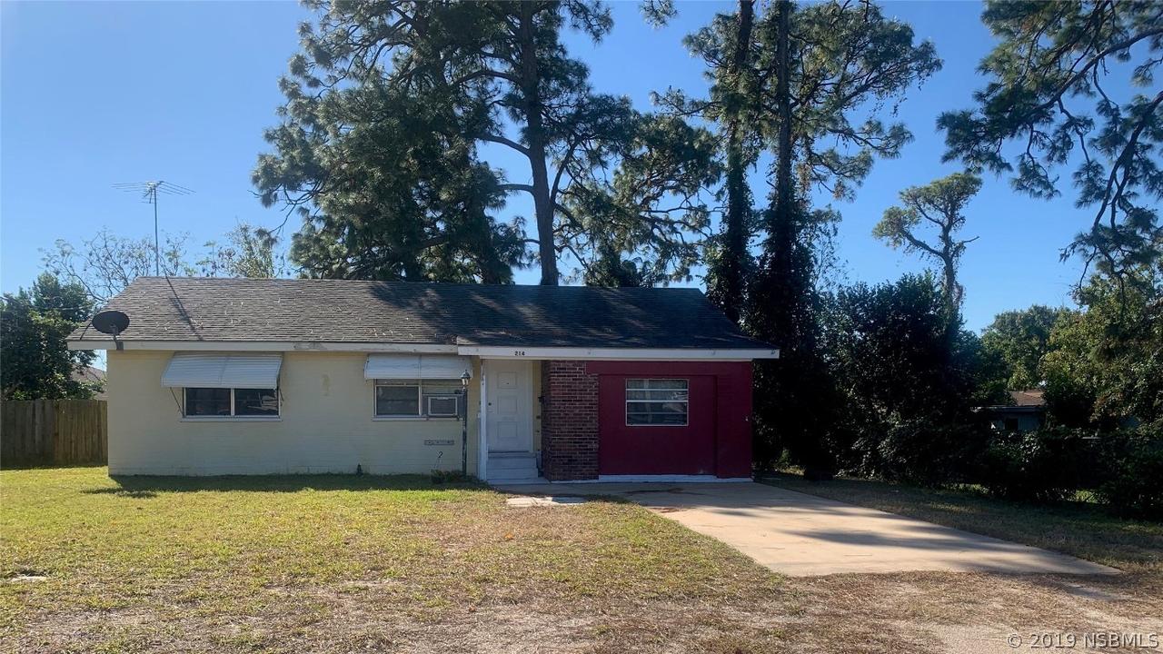 214 Pine Ave., Edgewater, FL 32141