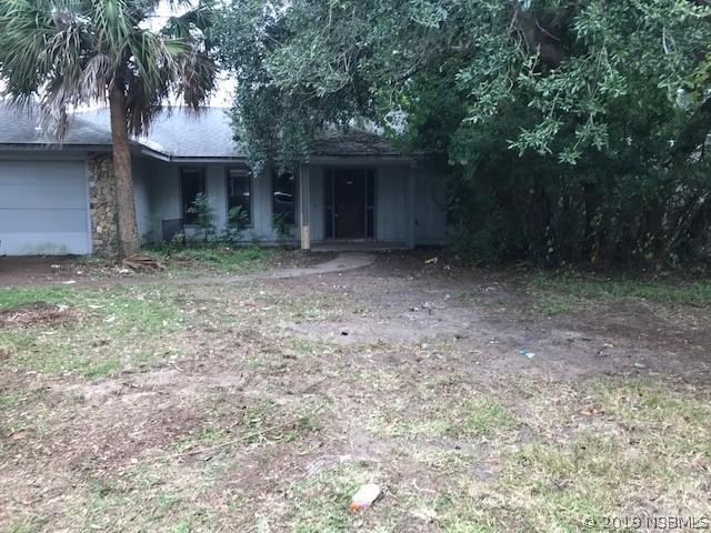 1850 Coco Palm Dr., Edgewater, FL 32141
