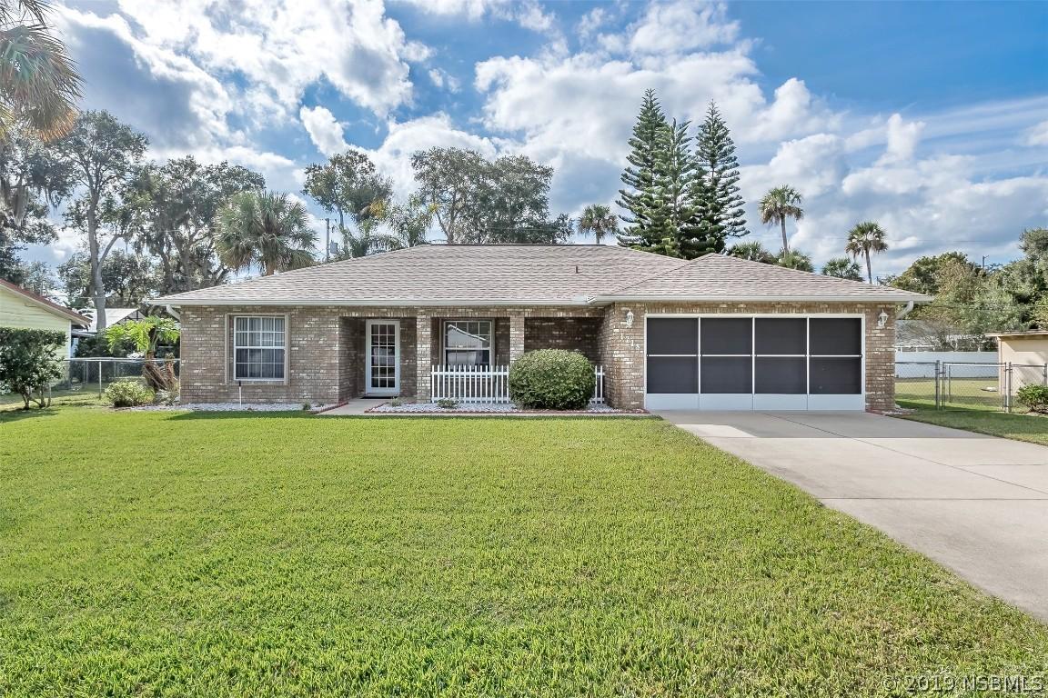 1718 Queen Palm Dr., Edgewater, FL 32132