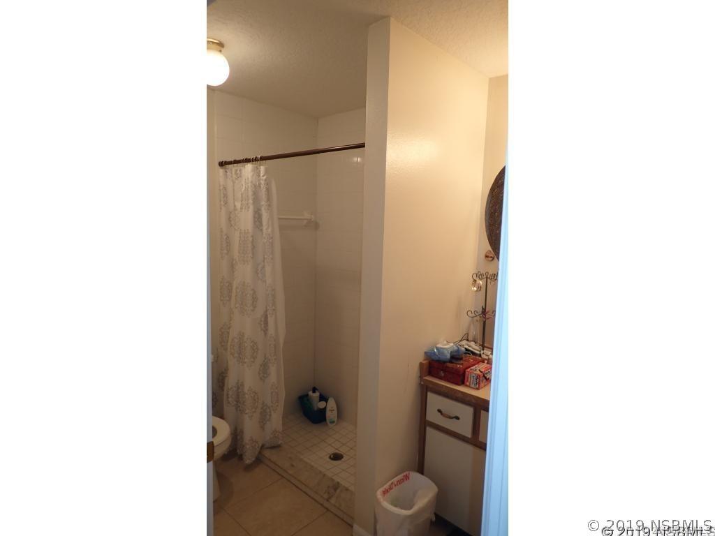 2708 Juniper Dr., Edgewater, FL 32141