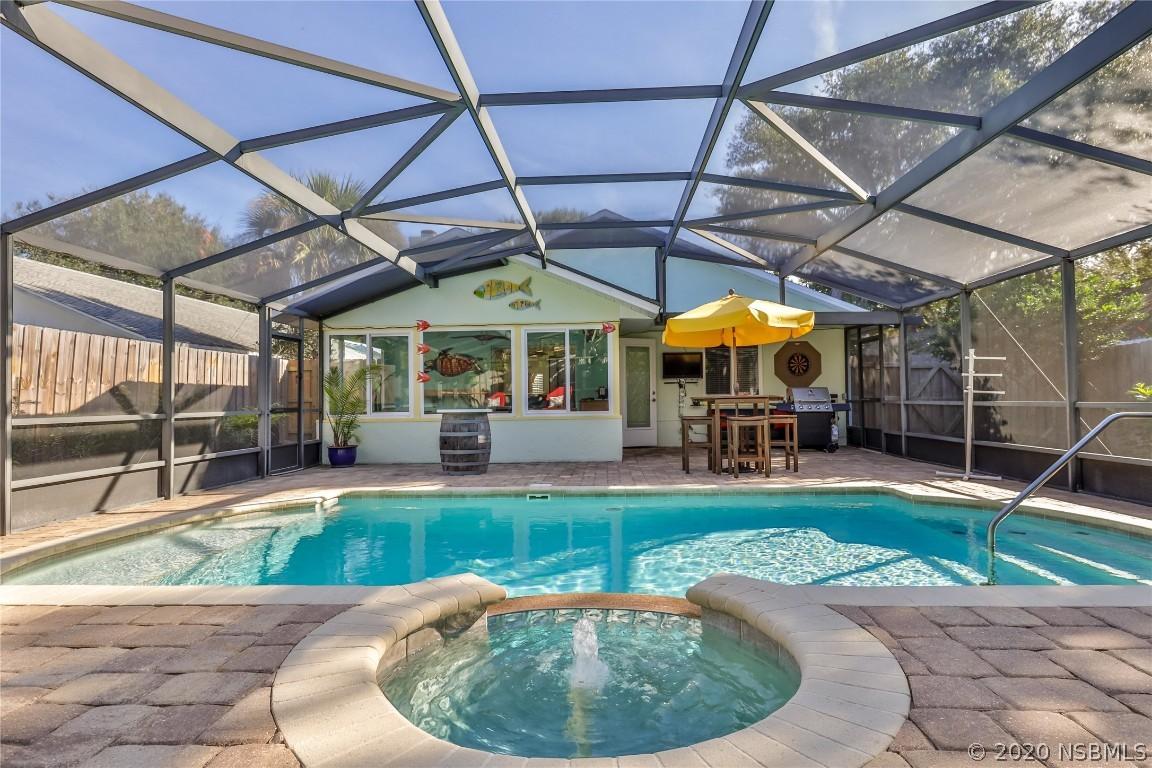 810 E 23rd Ave., New Smyrna Beach, FL 32169