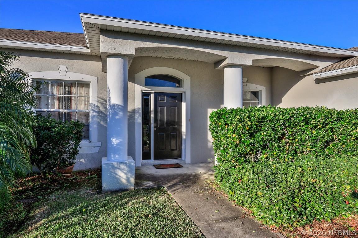 2724 Pine Tree Dr., Edgewater, FL 32141