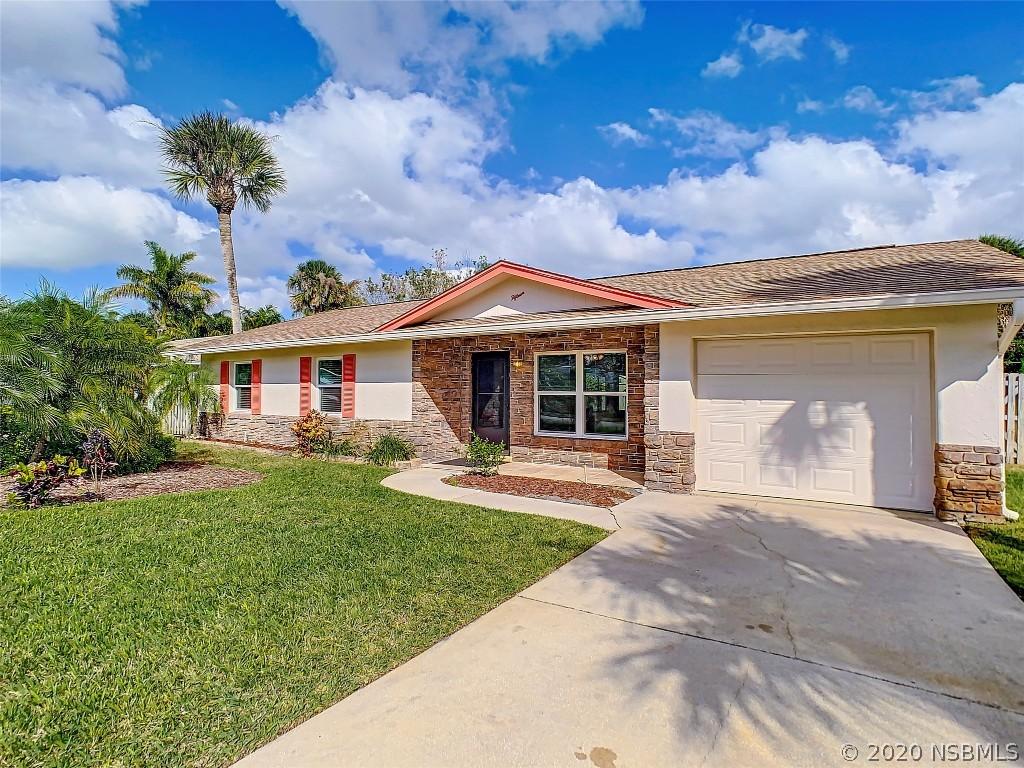 15 Palm Dr., New Smyrna Beach, FL 32169