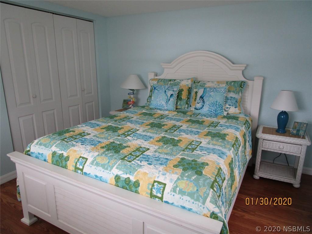 191 Randle Ave., Oak Hill, FL 32759