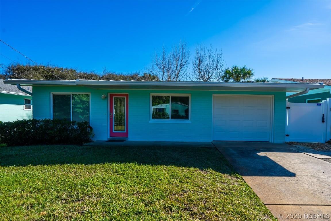 429 Cedar Ave., New Smyrna Beach, FL 32169