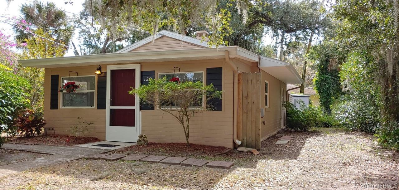 120 Wildwood Ave., Edgewater, FL 32132