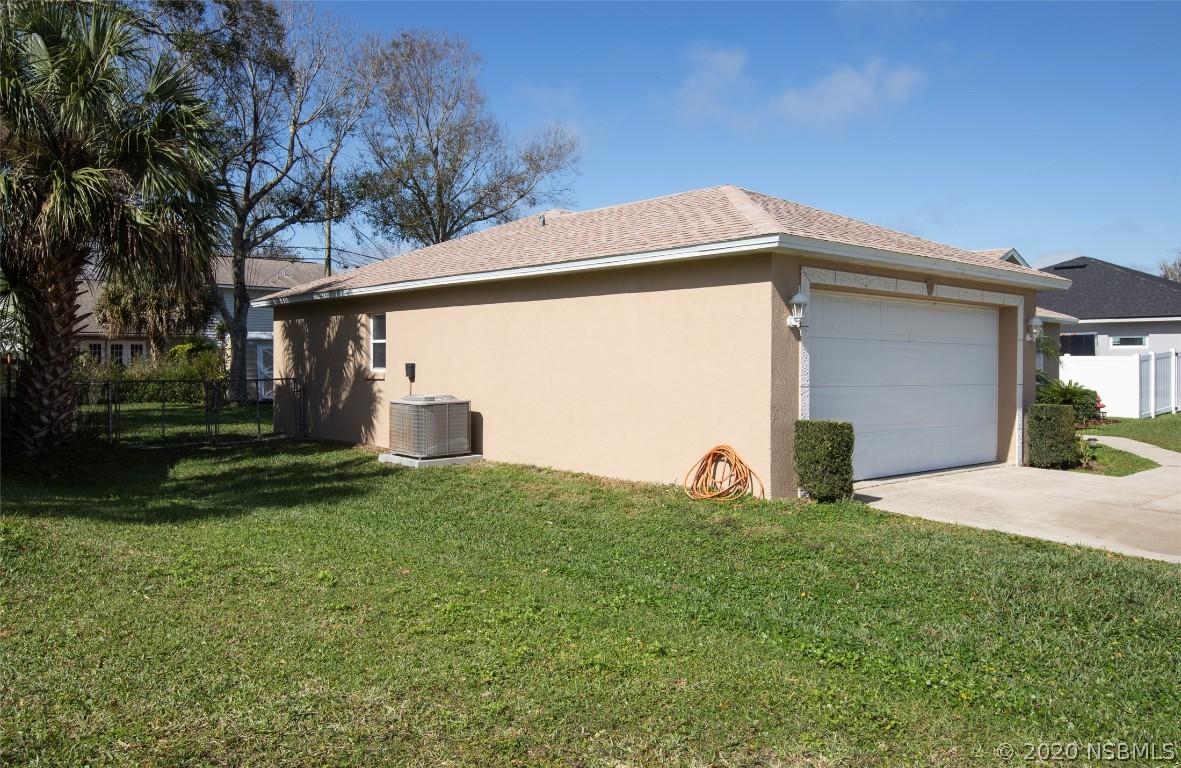 2616 Victory Palm Dr., Edgewater, FL 32141