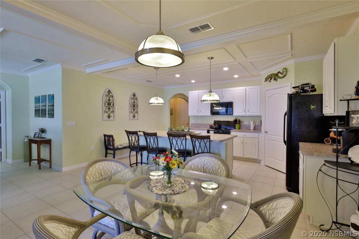 139 Fishermans Cove Dr., Edgewater, FL 32141
