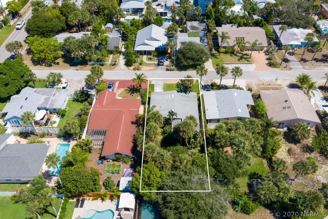 207 Condict Dr., New Smyrna Beach, FL 32169