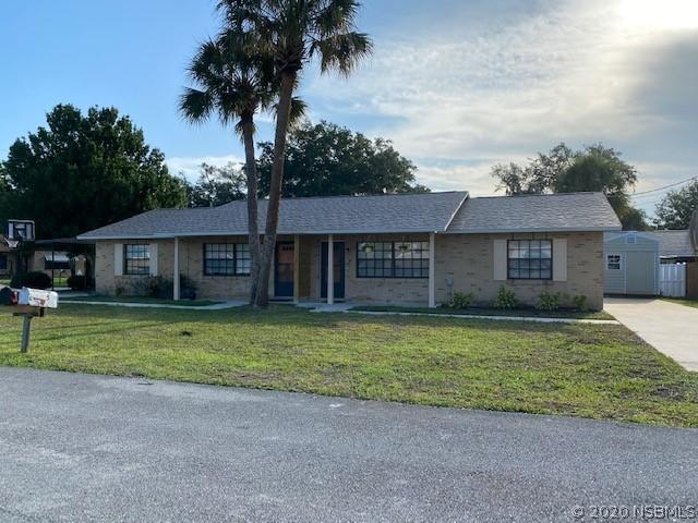 3 & 5 Kingfisher Ln., Edgewater, FL 32141