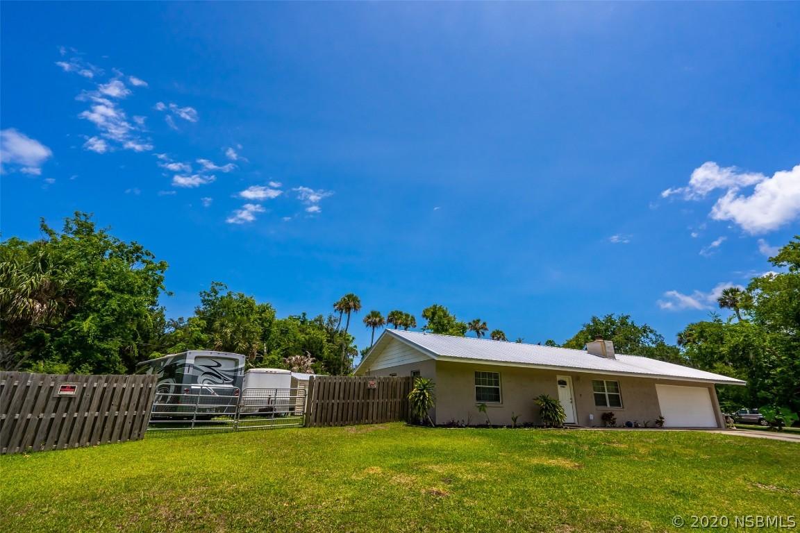 2703 Needle Palm Dr., Edgewater, FL 32141