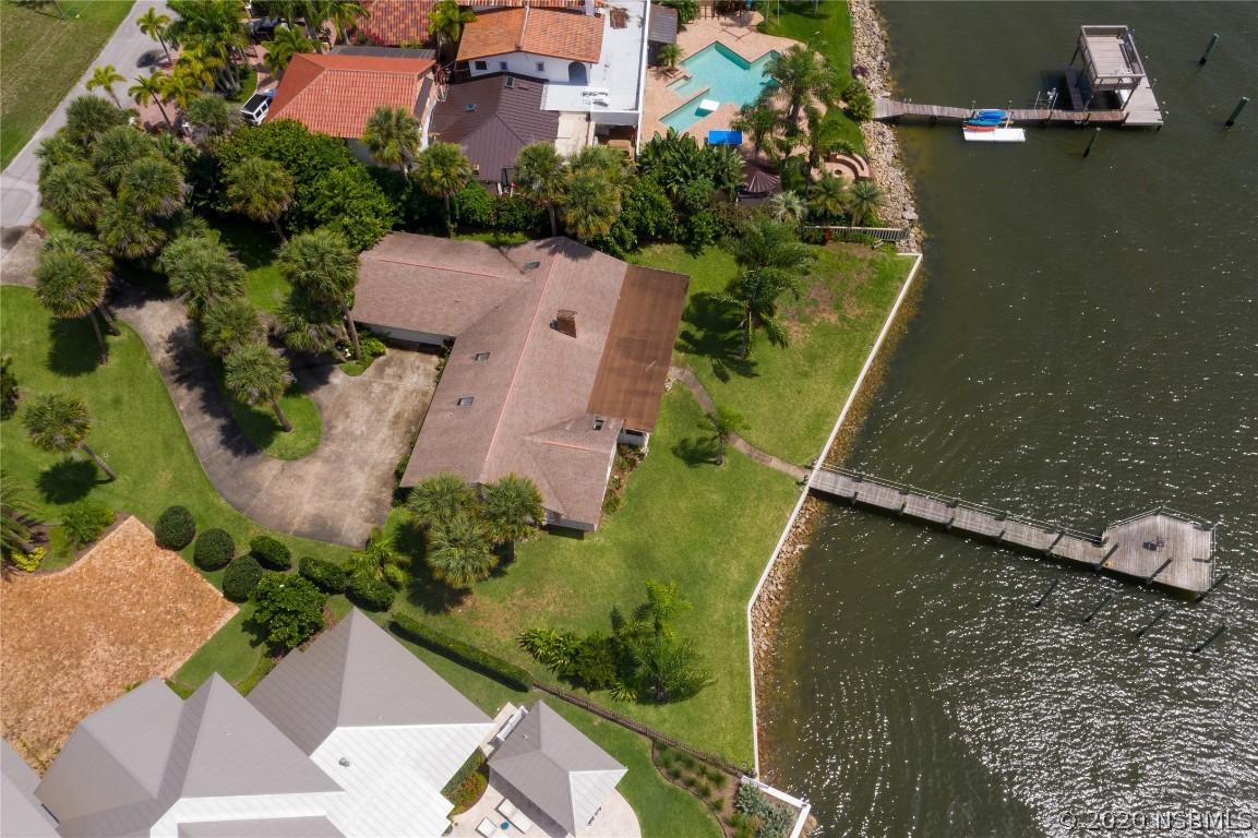 424 Desoto Dr., New Smyrna Beach, FL 32169