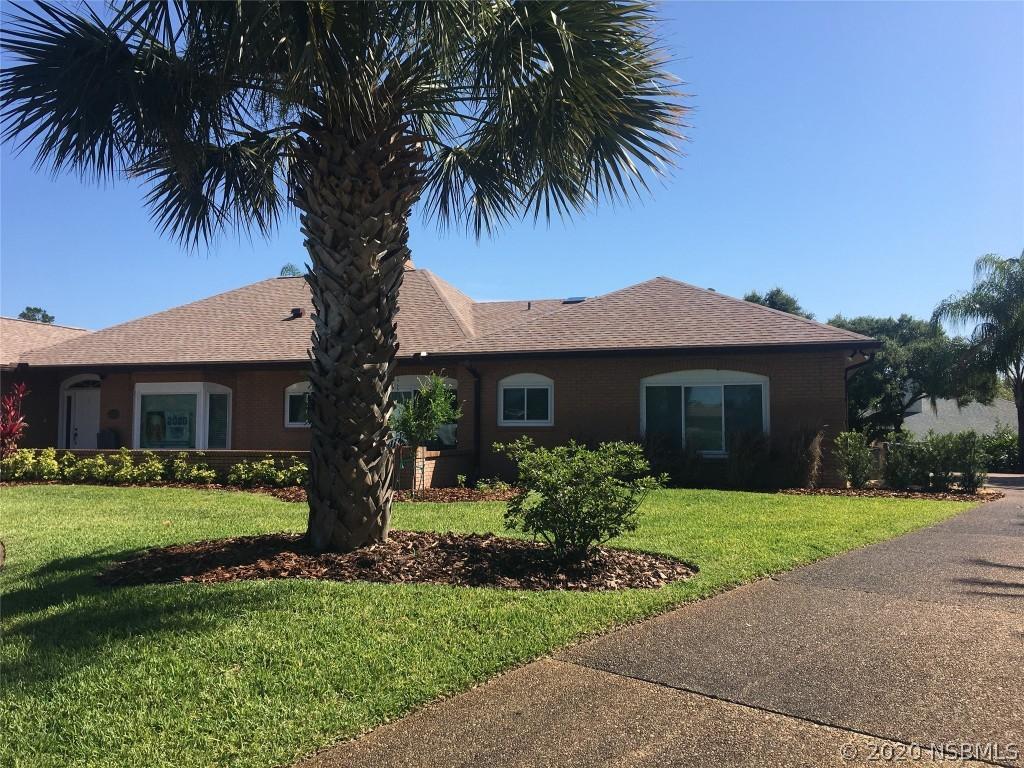 821 Sawgrass Ln., New Smyrna Beach, FL 32168