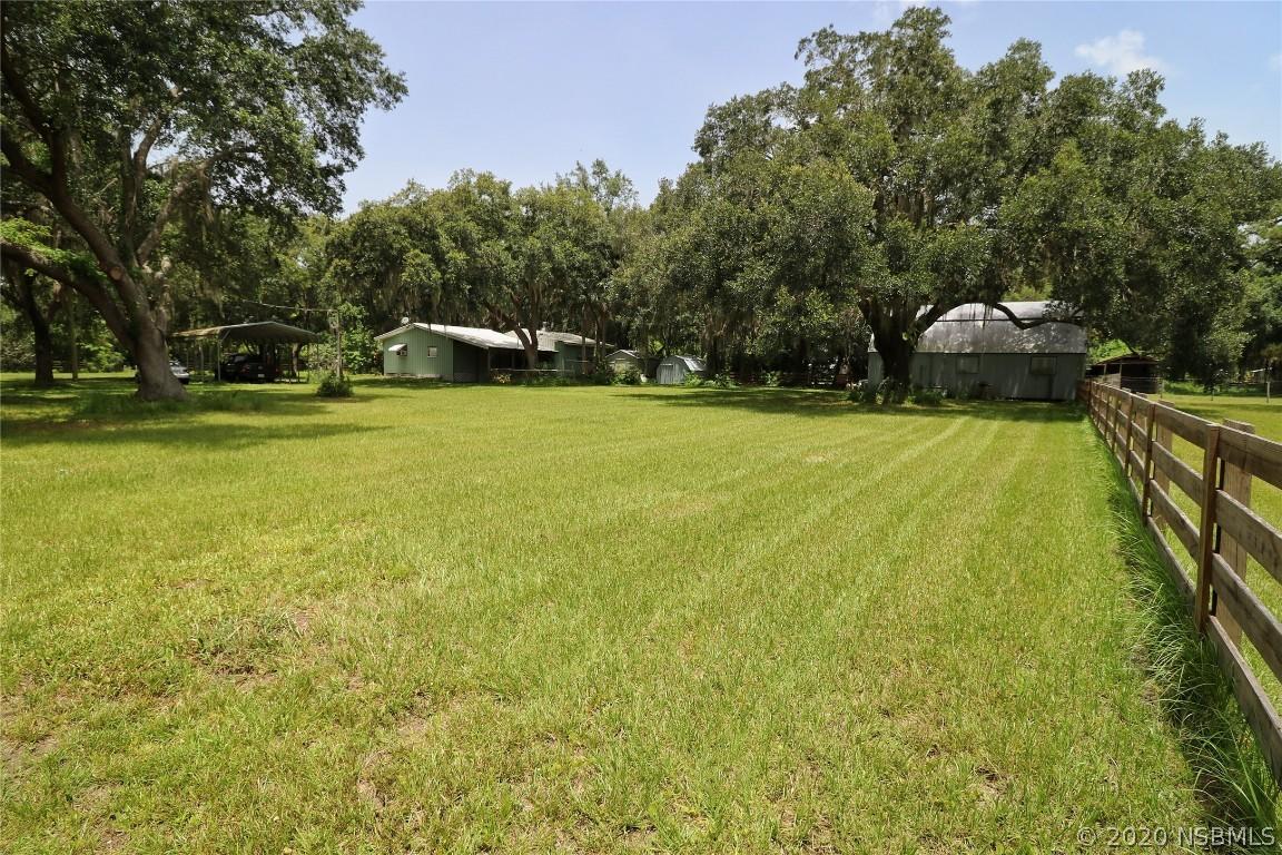 500 Varnadore Pl., Oak Hill, FL 32759