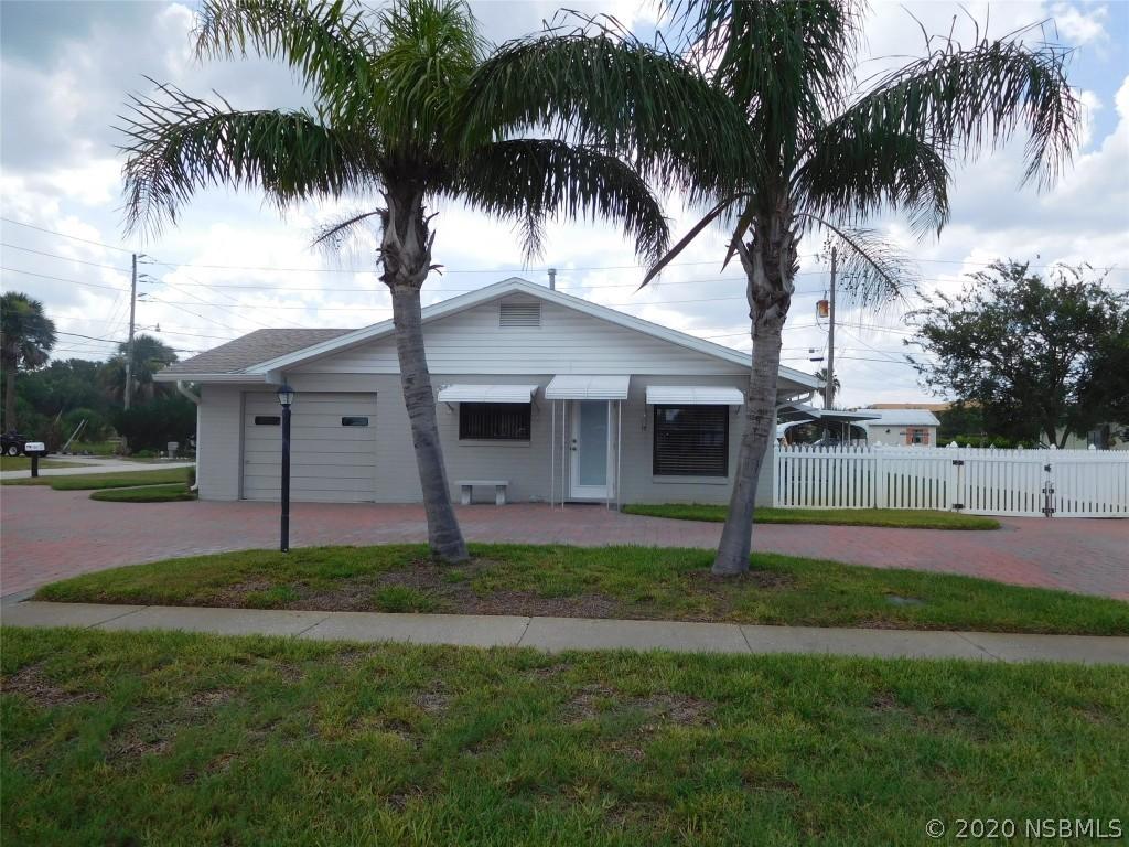 105 Desoto Dr., New Smyrna Beach, FL 32169