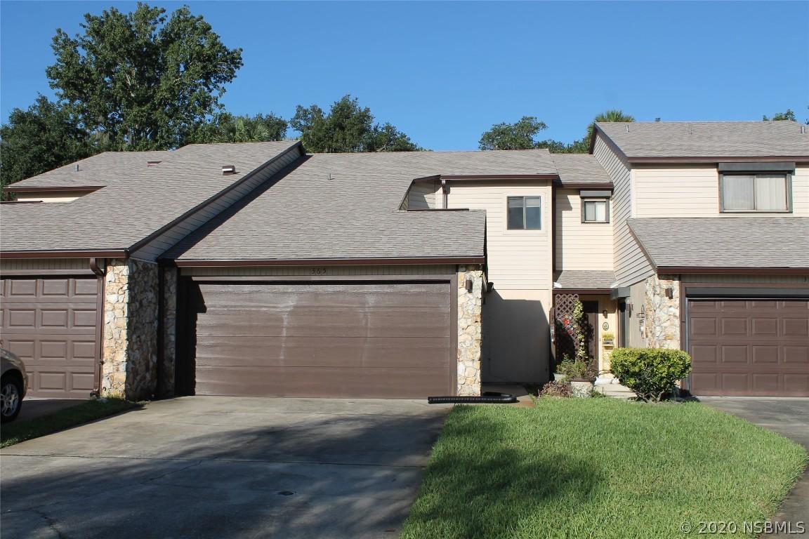 365 Castlewood Ln., New Smyrna Beach, FL 32168
