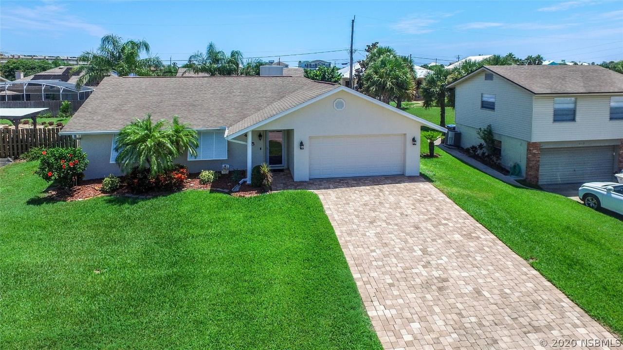 4515 Doris Dr., New Smyrna Beach, FL 32169