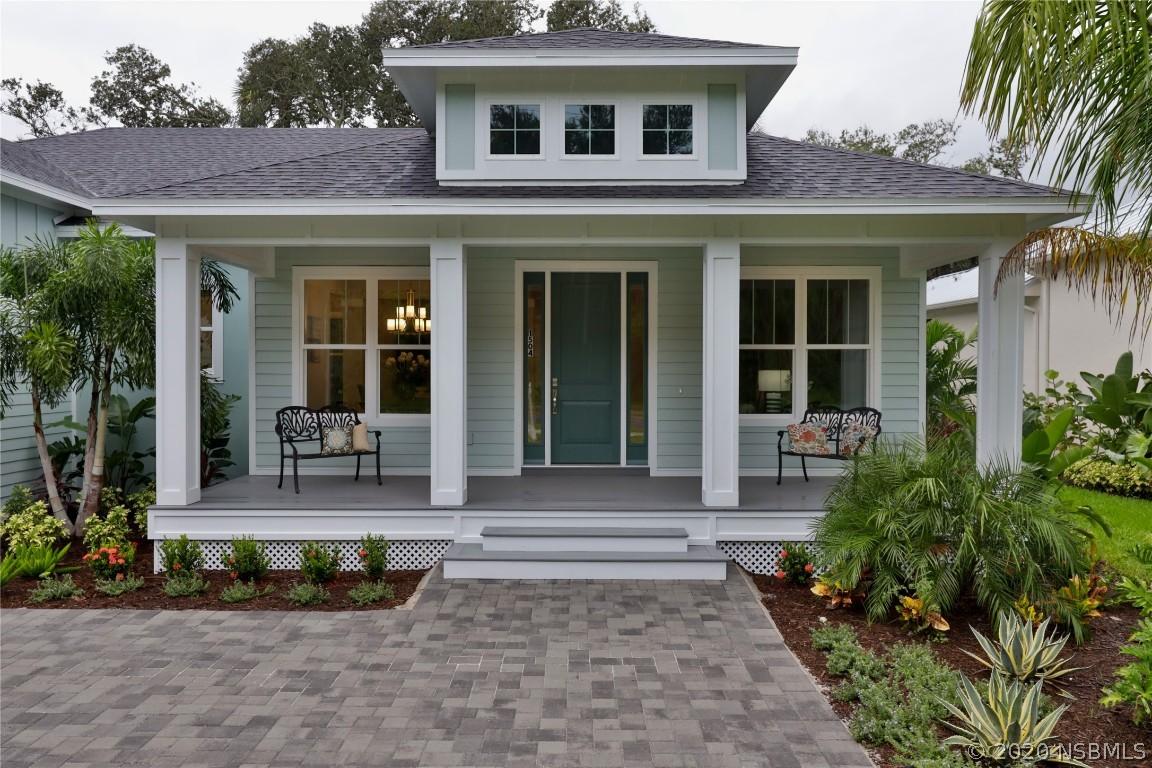 1400 Saxon Dr., New Smyrna Beach, FL 32169
